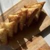 سمبوسة ( جبنه + لحم )