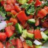 سلطة طماطم وبصل